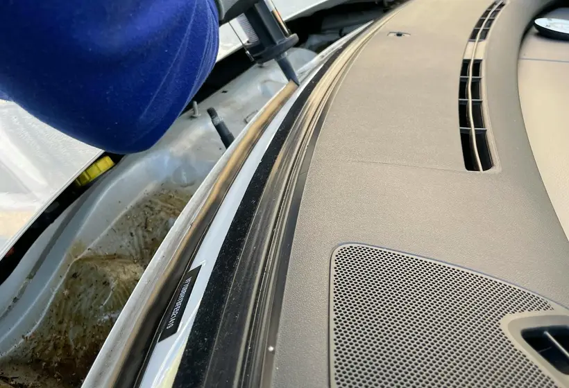 Mobile Service in Brisbane by Brizzy Auto Glass